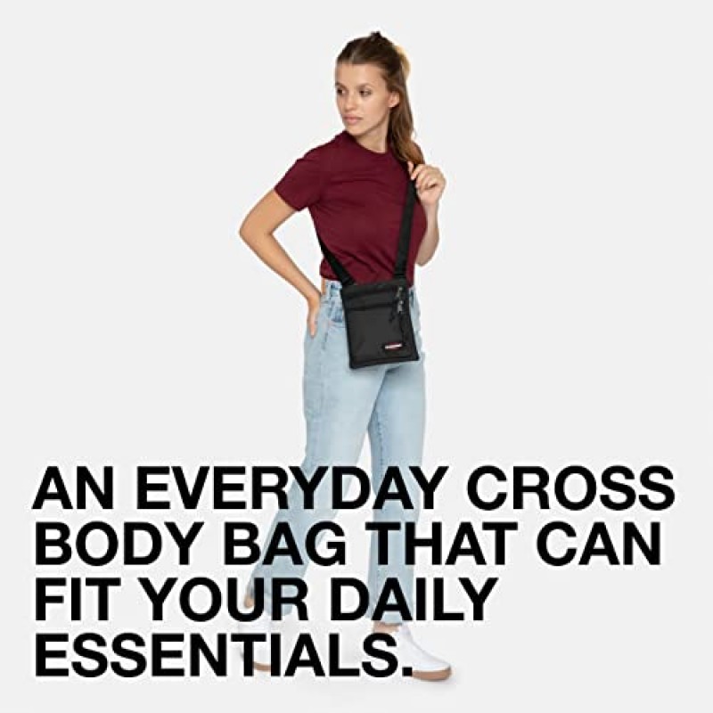 Eastpak Rusher 숄더백 - 열쇠, 지갑, 헤드폰 등을 보관할 수 있는 보관함 - 블랙