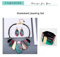 FAMARINE 빈티지 부족 Chunky 칼라 목걸이, 기하학 아크릴 펜던트 턱받이 Statment 목걸이 여성을위한 여러 가지 빛깔의 의상 보석