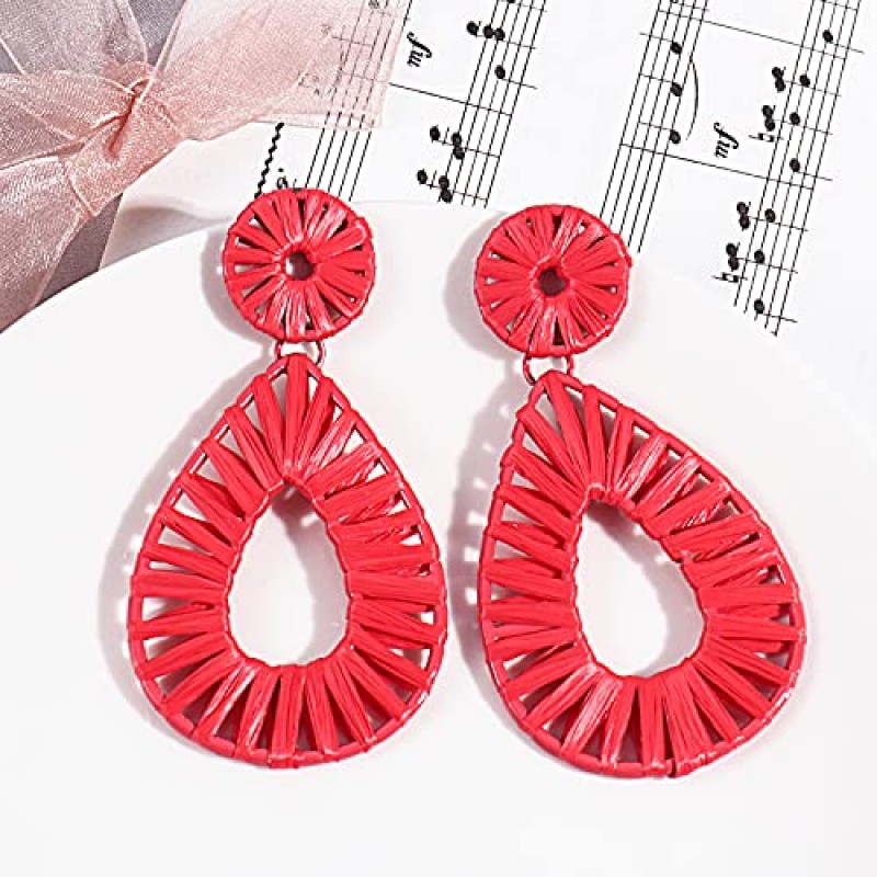 Boho 라피아 귀걸이 성명 눈물 귀걸이 드롭 매달려 보헤미안 귀걸이 여성을위한 귀여운 수제 귀걸이