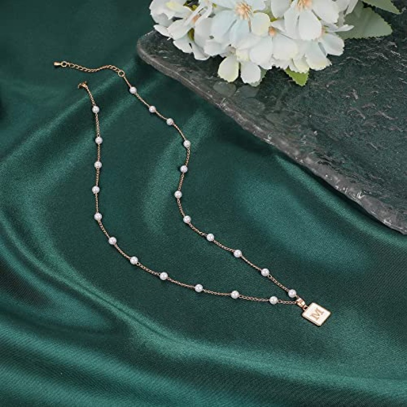 여성을위한 MJartoria Dainty 초기 목걸이 14K 샴페인 골드 도금 진주 체인 편지 펜던트 목걸이 소녀를위한 유행 미니멀리스트 위성 구슬 쥬얼리 선물