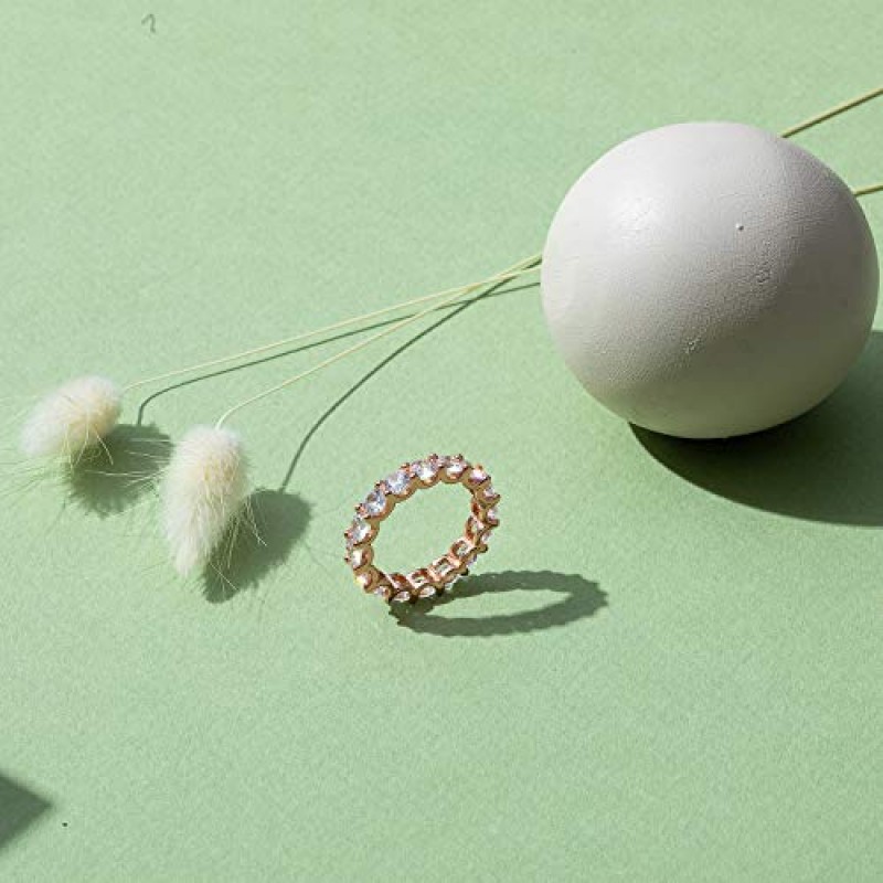 PAVOI 14K 골드 도금 반지 큐빅 지르코니아 러브 링 | 여성용 4mm ​​스택형 링 | 여성용 금반지