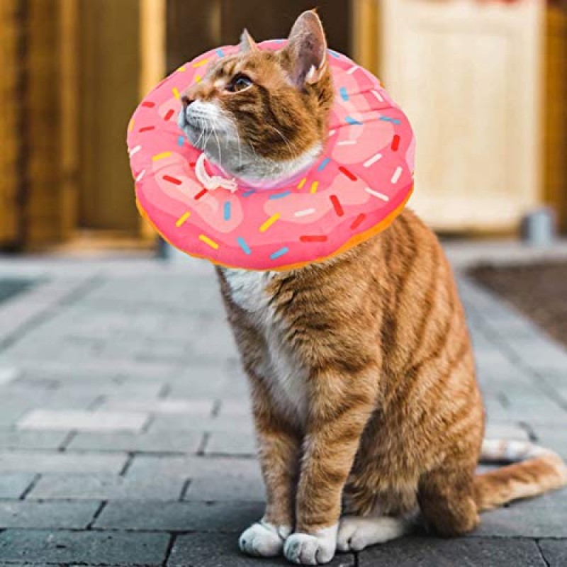 FRIUSATE 고양이 콘 칼라 소프트, 고양이 회복 칼라 귀여운 고양이 도넛 조절 가능한 엘리자베스 콘 고양이 콘 수술 후 고양이를 위한 편안한 경량 목 콘을 핥는 것을 중지합니다