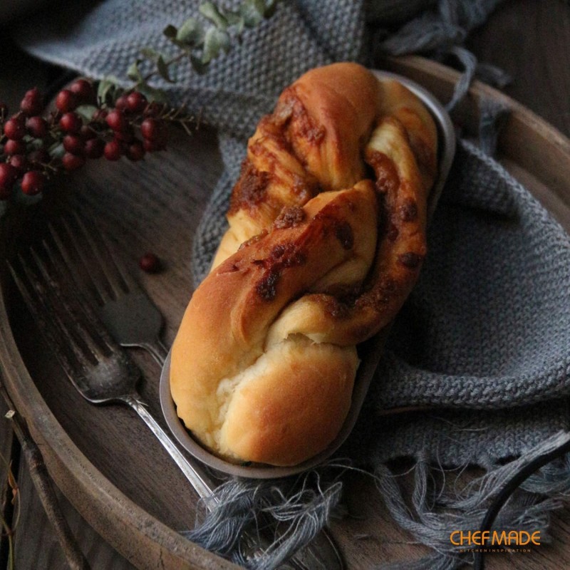 CHEFMADE 미니 로프 팬 세트, 4개 붙지 않는 핫도그 모양의 빵 및 케이크 베이킹용(샴페인 골드)