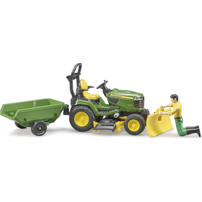 Bruder 09824 bworld John Deere 잔디 트랙터와 트레일러 및 정원사