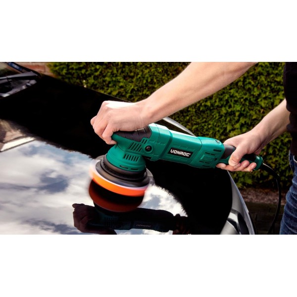 VONROC 편심 폴리셔 세트/듀얼 액션/폴리셔 세트 - 상수 전자장치 - 소프트 스타트 - 150mm - 1050W - 4개의 폴리싱 패드, 백킹 디스크 및 4개의 폴리싱 디스크가 포함된 백 포