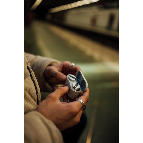 beyerdynamic 무료 BYRD 그레이 진정한 무선 블루투스 인이어 헤드폰, 액티브 노이즈 캔슬링, 긴 배터리 수명, 마이크, IPX4, 사운드 개인화 및 Alexa 내장