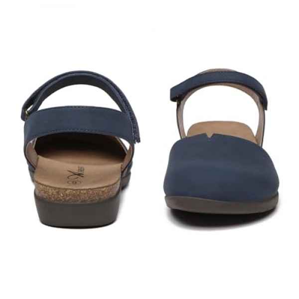 Athlefit 여성용 폐쇄 발가락 샌들 컴포트 코르크 풋베드 아치 지원 플랫 샌들