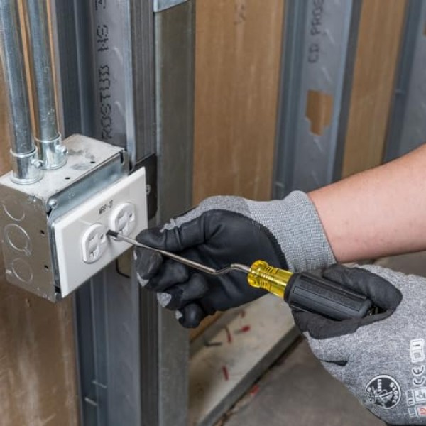 Klein Tools 670-6 드라이버, 3/16인치 캐비닛 팁, 6인치 생크가 있는 Rapi-Driv, 미국산