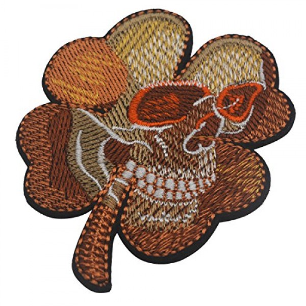 3PCS 아일랜드 네 잎 클로버 전술 패치 내 작은 현실적인 금이 간 해골 해골 수 놓은 DIY 패치 Applique 후크 및 루프 백팩 자켓 청바지 의류-2.56 x 3.15 인치