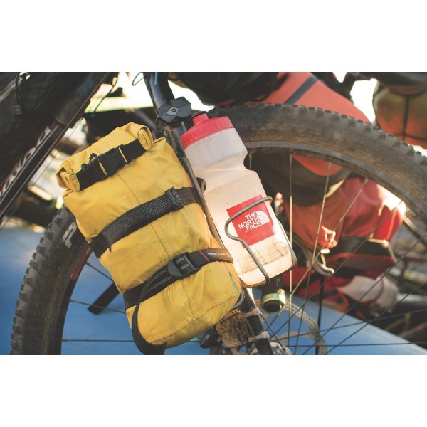 Blackburn Outpost Cage 러기지 랙/병 케이지 프리 사이즈