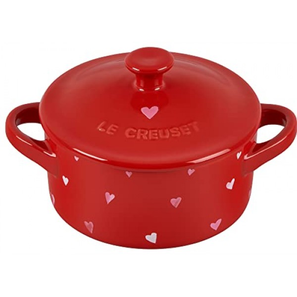 Le Creuset L'Amour 컬렉션 스톤웨어 미니 라운드 캐서롤, 8온스, 하트 아플리케가 있는 연홍색
