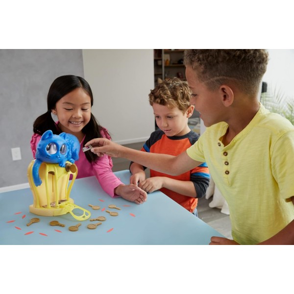 Mattel Games GVK24 - 5세 이상의 어린이를 위한 장난감 고양이와 우리에 갇힌 새가 있는 어린이를 위한 