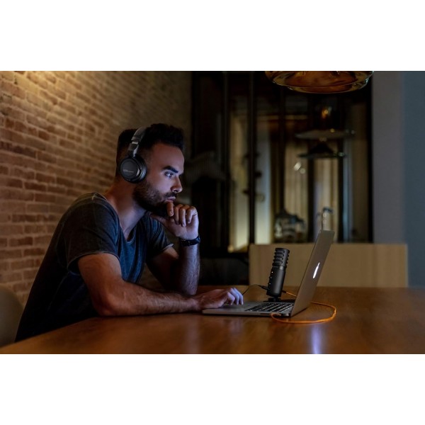 Beyerdynamic DT 240 PRO 프로페셔널 오버이어 스튜디오 헤드폰(블랙 색상). 동봉된 디자인, 유선, 플러그형 케이블 싱글