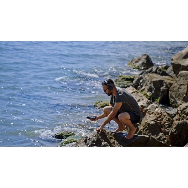 Beyerdynamic DT 240 PRO 프로페셔널 오버이어 스튜디오 헤드폰(블랙 색상). 동봉된 디자인, 유선, 플러그형 케이블 싱글