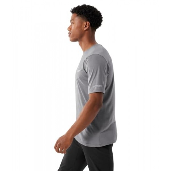 Arc'teryx Ionia 메리노 울 로고 셔츠 SS 남성 | 소프트 메리노 블렌드 퍼포먼스 티셔츠