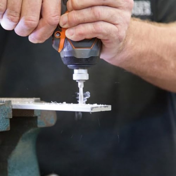 Klein Tools 32217 드릴 탭 도구 키트, 8피스, 알루미늄-황동-구리-플라스틱-연강용, 빠른 연결 전동 공구 호환