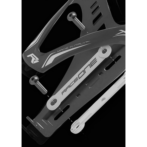 Raceone.it - ​​키트 레이스 트리오 X3 매트(4개): 물통 케이지 X3 2개 + 자전거 물병 XR1 + 도구 상자 PR1 - Wasserflaschenhalter Fahrrad Cycling/MTB/Gravel. Farbe: Schwarz/Rot 100% 이탈리아