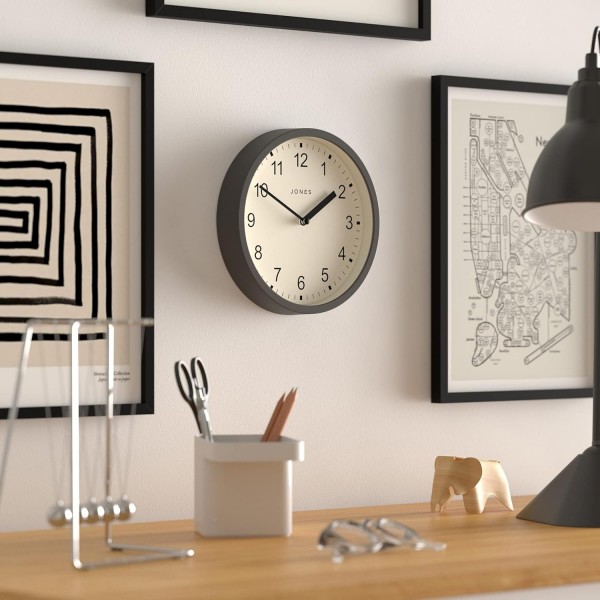 Jones Clocks® The Spin - 소형 시계 - 원형 벽시계 - 주방 시계 - 거실 시계 - 사무용 시계 - 장식용 홈 액세서리 - 모던 벽시계 - 20cm 벽시계(다크 그레이)