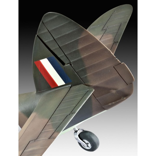 Revell 모델 키트 항공기 1:32 - 1:32 축척의 Bristol BEAUFIGHTER Mk.IF, 레벨 4, 많은 디테일이 있는 충실한 복제품, 04889