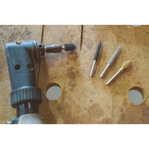 Kutzall 익스트림 테이퍼 로터리 버, 1/8 샤프트, 매우 거친 - Dremel, Foredom, Dewalt, Milwaukee용 목공 부착물. 연마 상자, 1/8(3.1mm) 직경 X 7/8(22.2mm) 길이 Tx-18-Eg Extreme - 매우 거친 