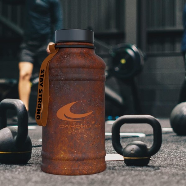 Daikoku 스테인리스 스틸 물병 - 1.3l BPA Free - 체육관 및 모든 종류의 스포츠에 유용함 - Double Wall Thermos Bottle 12~24시간 - 주황색 1.3 L 갈색 Xxl