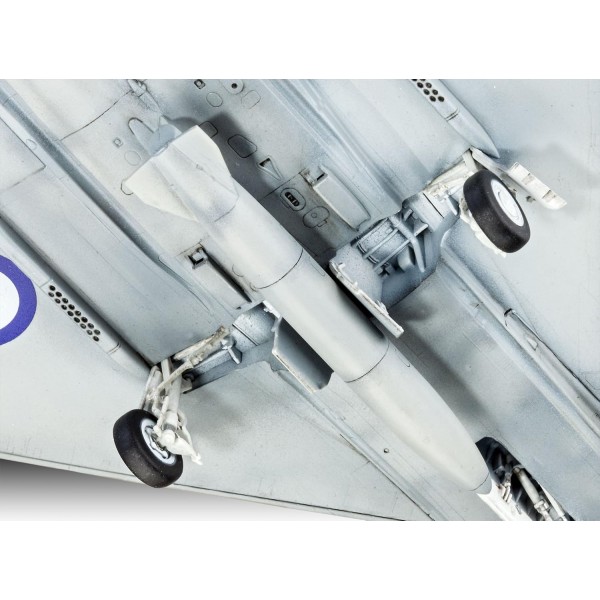 Revell REV-03900 영국의 전설: Eurofighter Typhoon RAF 항공기 모델 키트 1:72 8.75