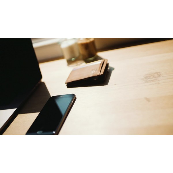 동전 수납 공간이 있는 GenTo Manhattan 대형 지갑, TÜV 테스트를 거친 RFID, NFC 보호, 남성용 및 여성용 넓은 지갑, 선물 상자가 포함된 지갑.