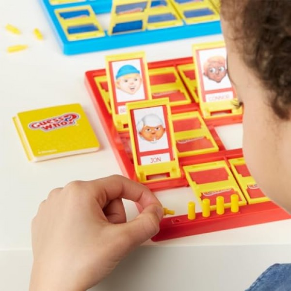 Hasbro Gaming 누구를 맞춰보세요? 6세 이상 어린이를 위한 2인용 오리지널 추측 게임