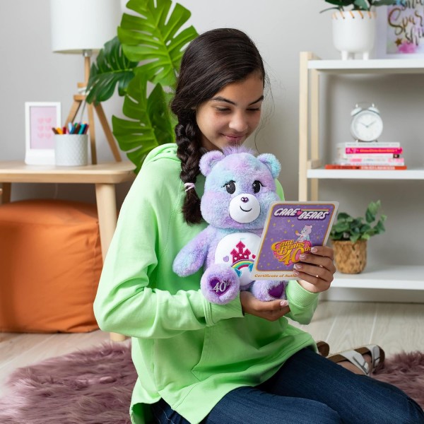 Care Bears 22439 Care-A-Lot Bear 40주년 기념 소원, 35 cm 수집 가능한 플러시 장난감, 어린이를 위한 부드러운 장난감 및 꼭 껴안고 싶은 장난감, 4세 이상의 소녀와 소년에게 