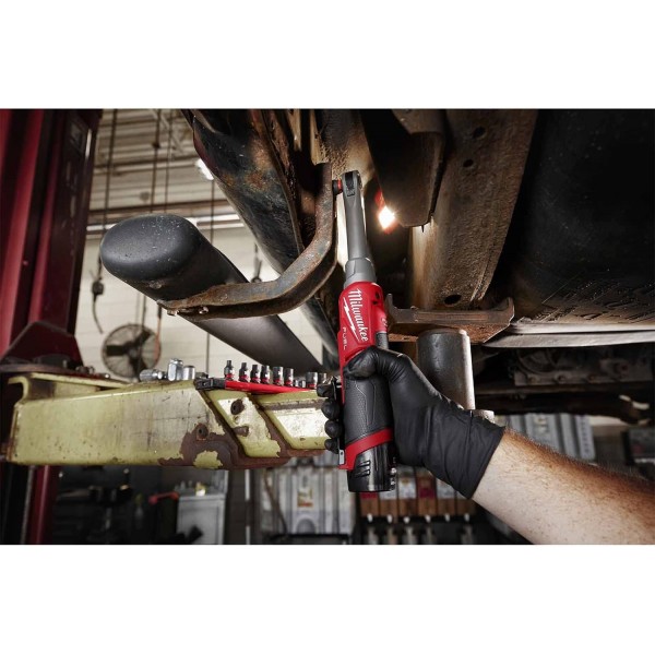 Milwaukee 무선 라쳇 M12 FHIR14LR-0 FUEL 1/4' 12V, 라쳇, 47Nm 토크의 라쳇 렌치