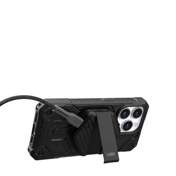 URBAN ARMOR GEAR UAG 무선 충전 패드 및 킥스탠드, MagSafe 케이스와 호환 가능, 4피트 분리형 견고한 USB-C-USB-C 케이블, 검정색/탄소 섬유로 15W 고속 충전