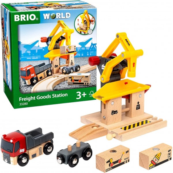 BRIO World Freight Goods Station for Kids Age 3세 이상 - 모든 BRIO 철도 열차 세트 및 액세서리 싱글과 호환 가능