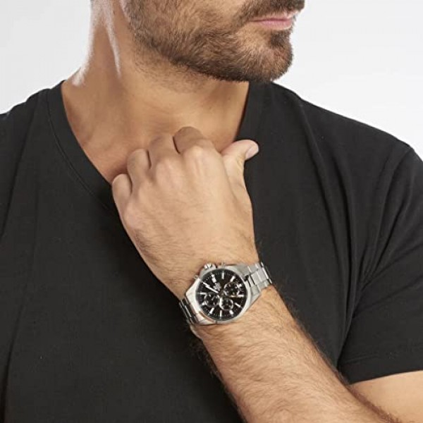 Casio Edifice 남성용 솔리드 스테인레스 스틸 케이스 및 스테인레스 스틸 팔찌 시계 스트랩 EFV-560D-1AVUEF