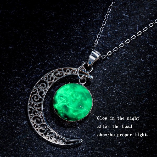 Clearine 925 Sterling Silver 12 Zodiac Constellation Crescent Pendant with Luminous Glass 동전 목걸이 04. 황소자리 (4월 20일 - 5월 20일)
