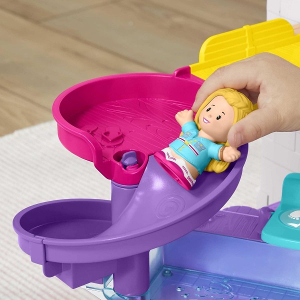 Fisher-Price HJN55 - Little People Barbie little-big dream villa, 2개의 피규어와 액세서리가 포함된 대화형 플레이 세트, 18개월 이상의 어린이를 위한 다양한 소리와 다양한 색상의 