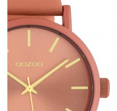 가죽 스트랩이 있는 Oozoo 여성용 시계 42mm 색상 Oozoo Unicolor Salmon