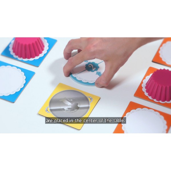 Blue Orange Games Cupcake Academy 보드 게임 - 2~4인용 새로운 협동 보드 게임. 8세 이상 권장 연령: 장난감 및 게임