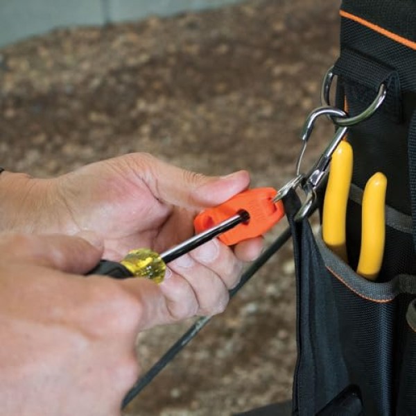 Klein Tools 85146 자기 팁용 자화 장치/감자 장치가 있는 드라이버 세트 3 슬롯, 3 필립스, 미끄럼 방지 쿠션 그립, 6피스