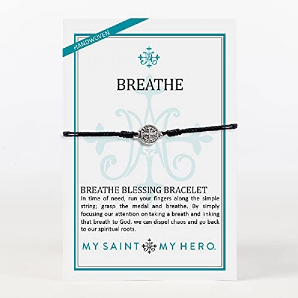 My Saint My Hero Breathe Bracelet - 수제 및 중앙에 은도금된 베네딕토회 십자가 메달 포함