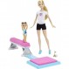 바비 체조 인형 및 액세서리, 인형 2개가 포함된 Flippin' Fun Gymnast Playset, 평균대 및 뒤집기 분리 동작