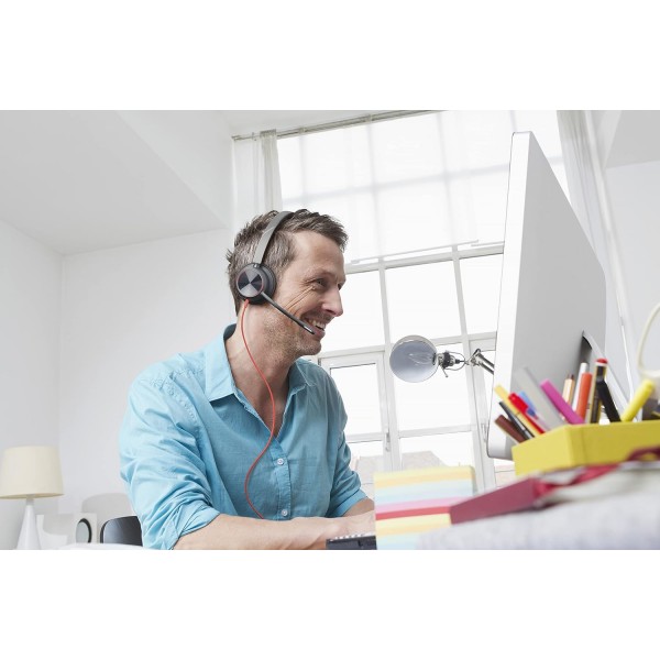 Poly - 마이크가 있는 Blackwire 8225 스테레오 헤드셋(Plantronics) - 컴퓨터/Mac에 연결하기 위한 USB-A가 있는 PC 헤드셋, 액티브 노이즈 캔슬링, Teams와 함께 작동(인증됨), Zoom 