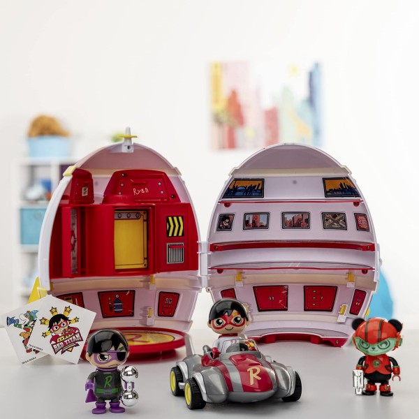 Ryan's World: 레드 타이탄 미스터리 포트리스 플레이 세트 | 미니 피규어, 차량 및 스티커로 Ryan의 Titan Universe를 발견하십시오! | 3세 이상 어린이용