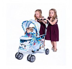 Joovy Toy Caboose Baby Doll 유모차는 리클라이닝 앞좌석, 조절식 발판, 보관 바구니, 확장형 캐노피 및 스낵 트레이를 갖추고 있으며 인형 3개(파란색 점) 수납 가능