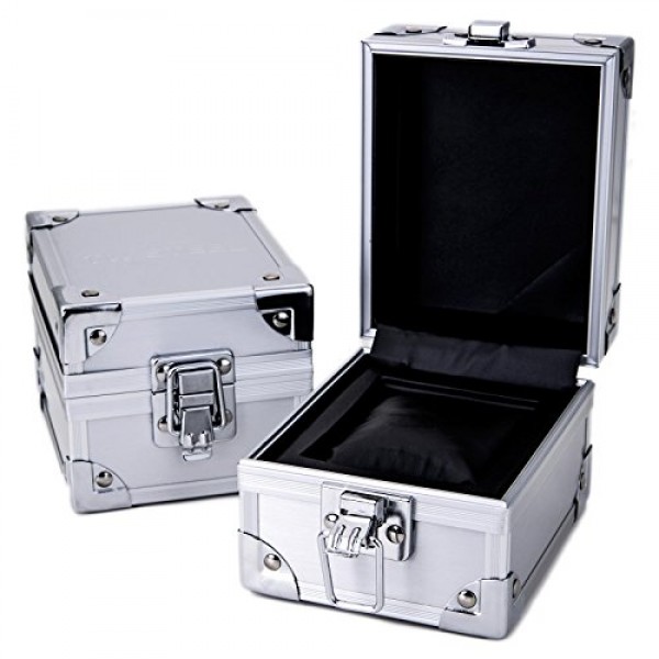 TW Steel Grandeur Tech 남성용 48mm 크로노그래프 쿼츠 시계(실리콘 스트랩 포함)