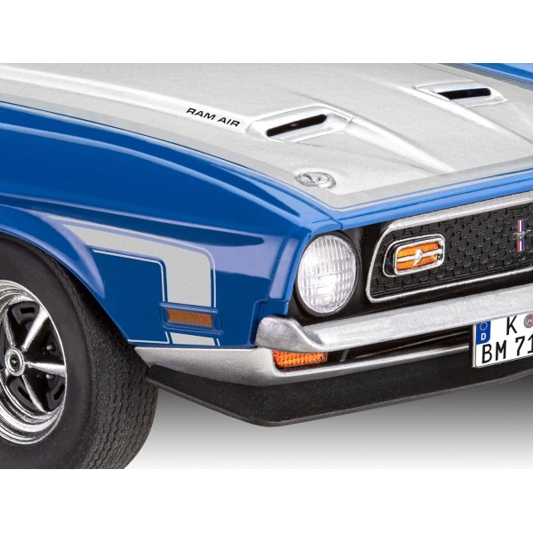 Revell 모델 키트 I 71 Mustang Boss 351 I 멀티파트 V8 엔진 I 120 부품 I 스케일 1:25 I 12세부터 어린이 및 성인용