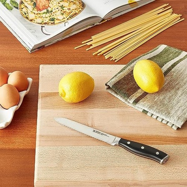 HENCKELS 단조 액센트 Razor-Sharp 5인치 톱니 모양의 만능 칼, 토마토 칼, 100년 이상의 숙련된 기술을 바탕으로 제작된 독일 기술,검은색