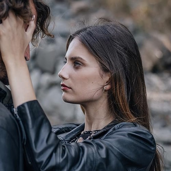 EDELIND 585/14K 골드 후프 귀걸이 20 mm - 후프 귀걸이 세트 폭 2 mm 화이트 골드 여성용 여아 - 기본 귀걸이 보석 선물 상자가 있는 여성용 귀걸이 Made in Germany