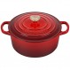 SS 형상 하트 손잡이가 있는 Le Creuset Cerise 에나멜 주철 시그니처 라운드 더치 오븐, 3.5쿼트