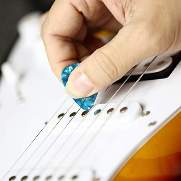 Donner 셀룰로이드 기타 추천 48 팩 케이스 포함 얇은, 중간, 무거운 및 매우 무거운 게이지 포함