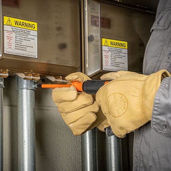 Klein Tools 6886INS 절연 드라이버, 1000V #1 6인치 생크, 팁 식별자, 쿠션 그립 핸들이 있는 사각 팁 드라이버